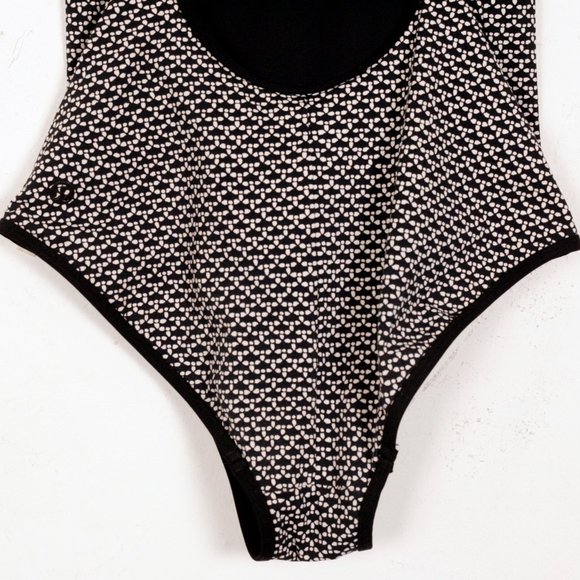 Lululemon Wave Wanderer One Piece SwimSuit Small 4 - Picture 9 of 12